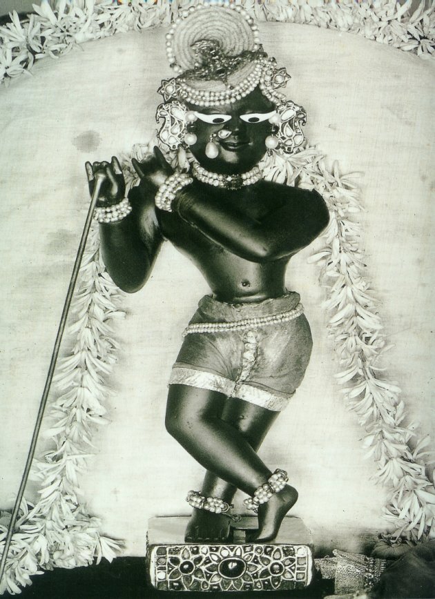 Sri Radha Raman, the self-manifested Deity of Krishna that Gopala Bhatta Goswami found one morning among his shalagram-shilas, still worshipped in Vrindavana today - standing alone, playing the flute, without a separate form of Radharani.