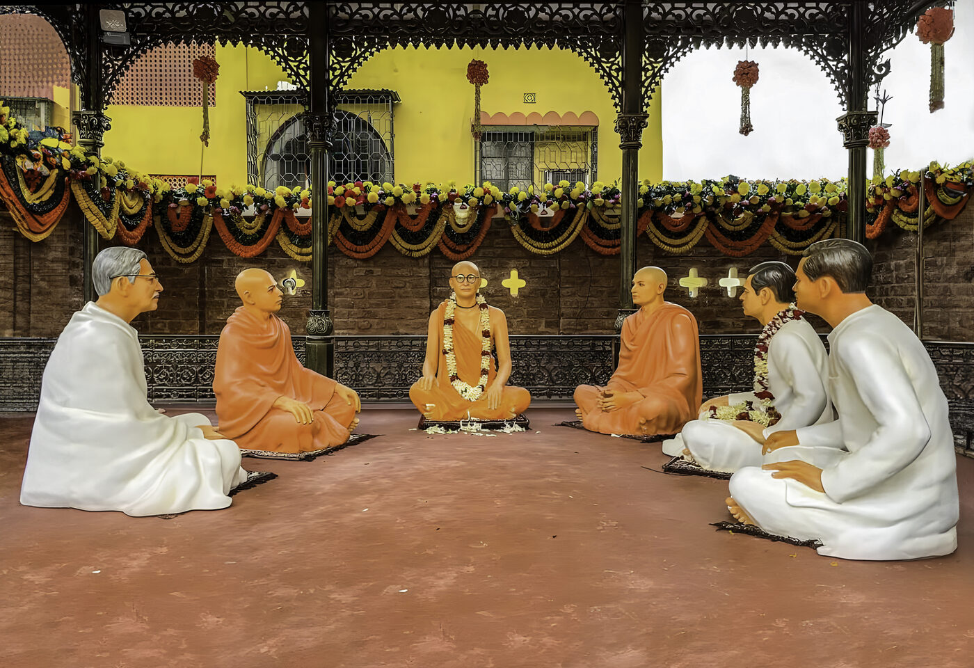 A present-day memorial marking the spot at Bhaktivinoda Asan (ISKCON Ultadanga, Kolkata) where the young Abhay Charan De first met Srila Bhaktisiddhanta Sarasvati Thakura in 1922.