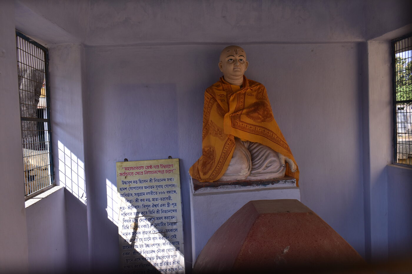 A statue of Srila Uddharana Datta Thakura at his samadhi complex in Uddharanpur, the estate town in Bengal that still carries his name.
