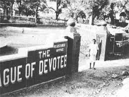1953