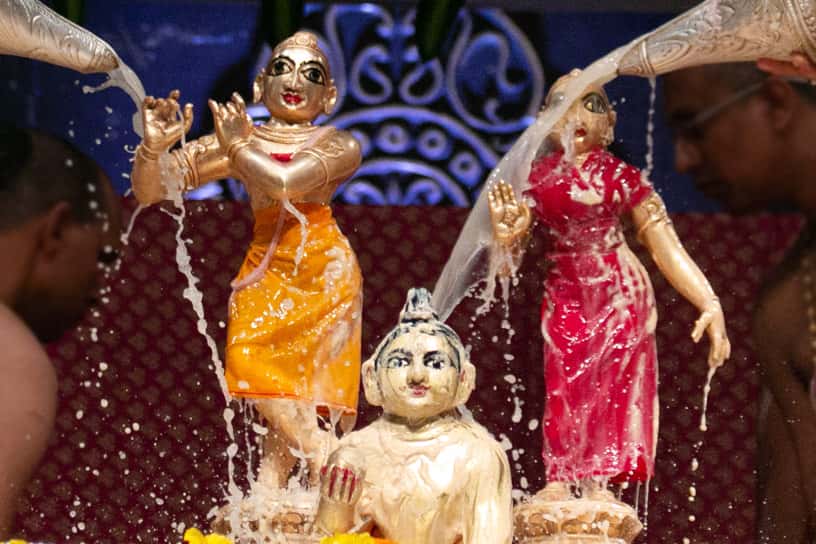 Abhishek Seva